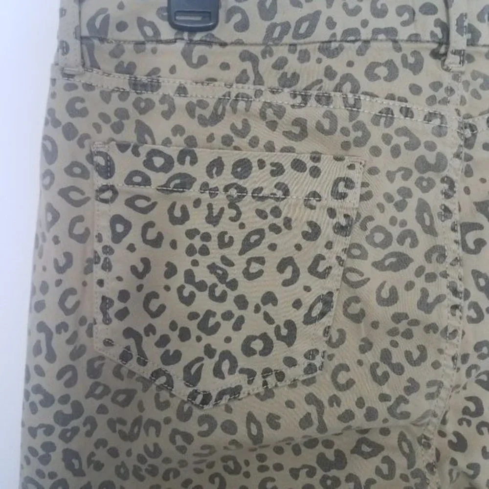 NYDJ ami skinny jeans Sierra Jag animal print jeans size 10 and 12 - Picture 16 of 16